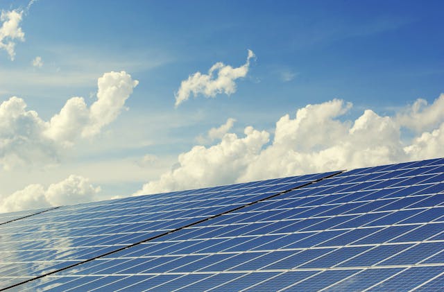 Assicurazione impianto fotovoltaico: cos’è, quando farla, costi